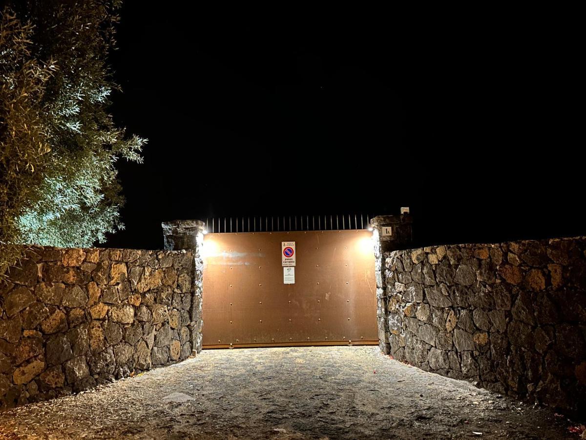 La Cantina Villa Di Campagna Acireale Luaran gambar